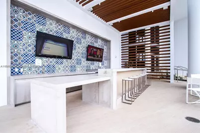 16385 Biscayne Blvd #719, North Miami Beach, FL 33160 - Photo 32