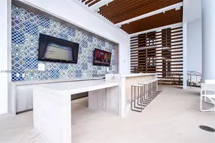 16385 Biscayne Blvd, North Miami Beach, FL 33160 - Photo 32