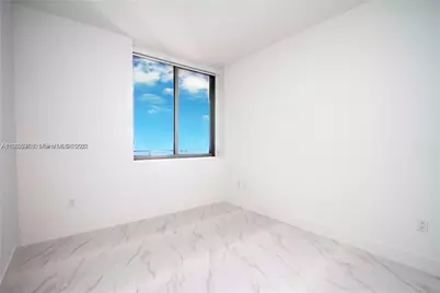 16385 Biscayne Blvd #719, North Miami Beach, FL 33160 - Photo 18