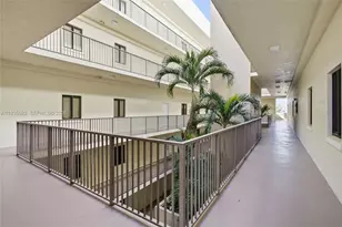 8430 SW 8th St, Miami, FL 33144 - Photo 28