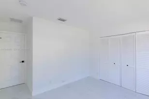 381 Cameron Dr, Weston, FL 33326 - Photo 46