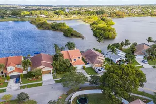 1981 NW 178th Terrace, Pembroke Pines, FL 33029 - Photo 40