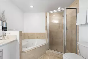7918 Harbor Island Dr, North Bay Village, FL 33141 - Photo 32