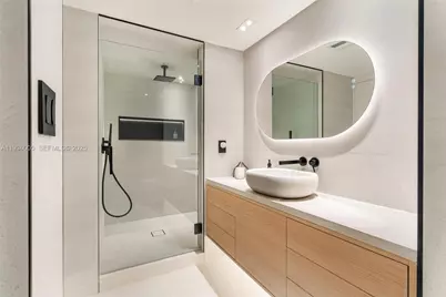 16485 Collins Ave #2438, Sunny Isles Beach, FL 33160 - Photo 30
