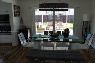 14574 SW 94th Ln, Miami, FL 33186 - Photo 4