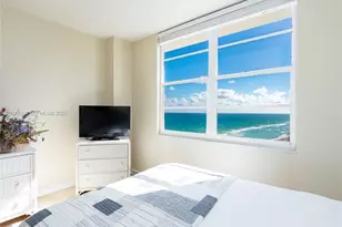 3725 S Ocean Dr, Hollywood, FL 33019 - Photo 10