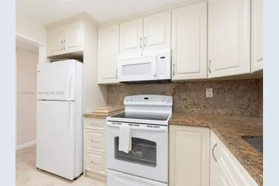 3725 S Ocean Dr #1606, Hollywood, FL 33019 - Photo 6