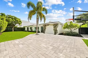2728 NE 19th St, Fort Lauderdale, FL 33305 - Photo 2