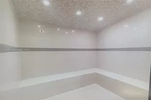 1111 SW 1, Miami, FL 33130 - Photo 26