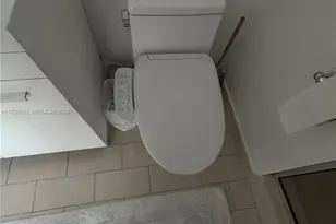 1111 SW 1, Miami, FL 33130 - Photo 20