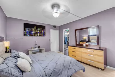 4900 Washington St #202, Hollywood, FL 33021 - Photo 18