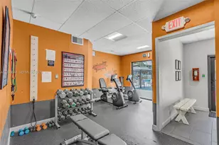 4900 Washington St, Hollywood, FL 33021 - Photo 28