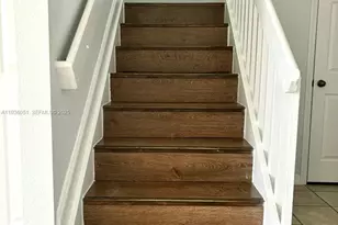 16276 SW 75th St, Miami, FL 33193 - Photo 10