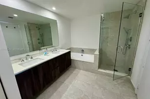 488 NE 18, Miami, FL 33132 - Photo 12