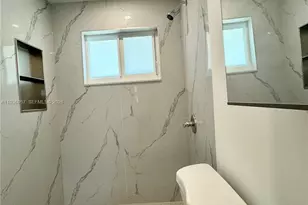 111 NW 7th Ave, Dania Beach, FL 33004 - Photo 24