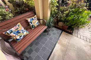 2098 NE 167th St, North Miami Beach, FL 33162 - Photo 6