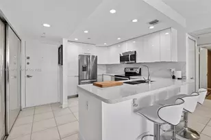 20505 E Country Club Dr, Aventura, FL 33180 - Photo 1