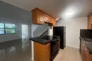 1455 Holly Heights Dr, Fort Lauderdale, FL 33304 - Photo 6