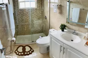 900 SW 84th Ave, Miami, FL 33144 - Photo 6