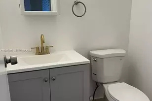 16909 N Bay Rd, Sunny Isles Beach, FL 33160 - Photo 12