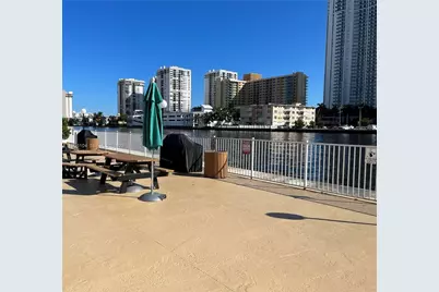 800 Parkview Dr #701, Hallandale Beach, FL 33009 - Photo 2