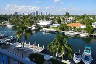 1731 SE 15th St, Fort Lauderdale, FL 33316 - Photo 1