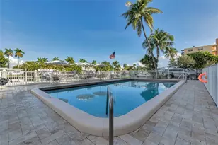 1731 SE 15th St, Fort Lauderdale, FL 33316 - Photo 18