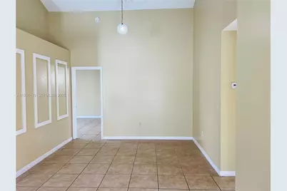 332 Oceanside Ct, Kissimmee, FL 34743 - Photo 4