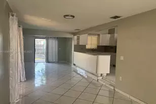 451 W 30th Pl, Hialeah, FL 33012 - Photo 2