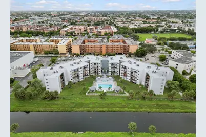 1820 W 53rd St #205, Hialeah, FL 33012 - Photo 26
