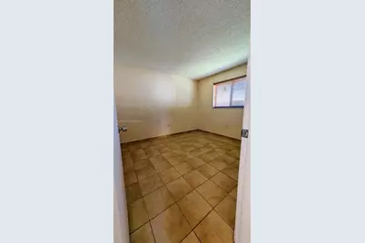 1820 W 53rd St #205, Hialeah, FL 33012 - Photo 20