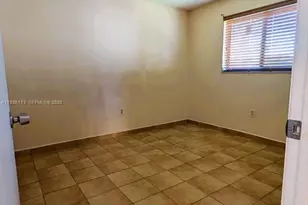 1820 W 53rd St, Hialeah, FL 33012 - Photo 20