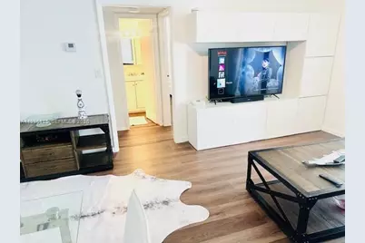 2625 Collins Ave #415, Miami Beach, FL 33140 - Photo 6