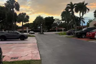 6460 NW 192nd Terrace, Hialeah, FL 33015 - Photo 2