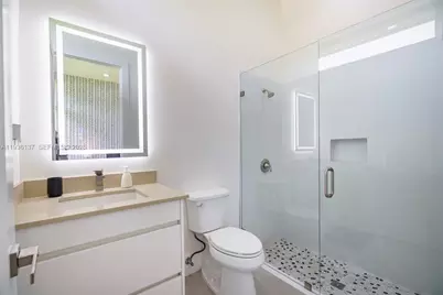 11911 NW 2 St, Plantation, FL 33325 - Photo 30