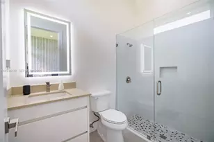11911 NW 2nd St, Plantation, FL 33325 - Photo 30