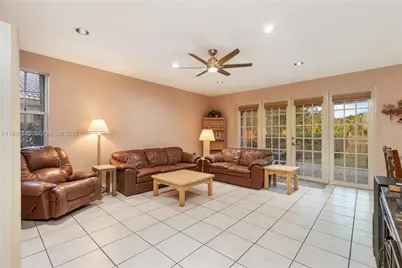 1140 Cedar Falls Dr, Weston, FL 33327 - Photo 16
