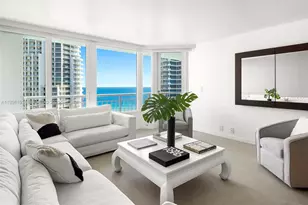 400 South Pointe Dr, Miami Beach, FL 33139 - Photo 6