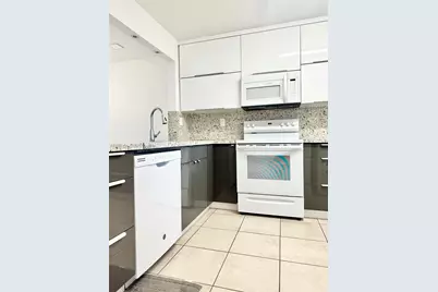 10315 NW 9th St Cir #203-14, Miami, FL 33172 - Photo 4