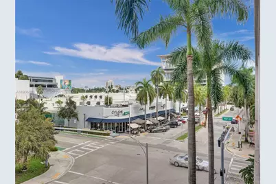1300 Lincoln Rd #D404, Miami Beach, FL 33139 - Photo 2