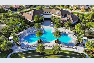 9220 E Meridian Dr, Parkland, FL 33076 - Photo 50