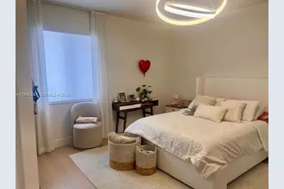 8108 NW 48th Ter, Doral, FL 33166 - Photo 18