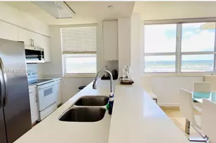 19501 W Country Club Dr, Aventura, FL 33180 - Photo 4