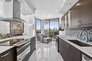 20281 E Country Club Dr, Aventura, FL 33180 - Photo 22