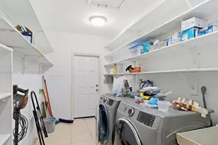 21151 NE 22nd Ct, Miami, FL 33180 - Photo 28