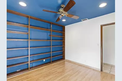 21151 NE 22nd Ct, Miami, FL 33180 - Photo 30