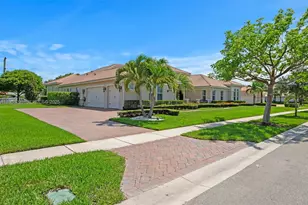 5292 S Sterling Ranch Cir, Davie, FL 33314 - Photo 2