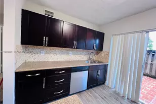 7060 NW 173rd Dr, Hialeah, FL 33015 - Photo 6