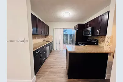 7060 NW 173rd Dr #1505, Hialeah, FL 33015 - Photo 4