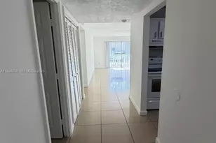 15201 NE 6th Ave, Miami, FL 33162 - Photo 8